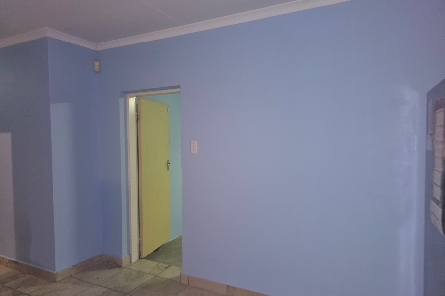 To Let 3 Bedroom Property for Rent in Waterval East North West